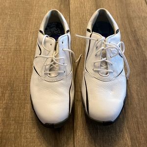 Ladies Footjoy golf shoe. Never worn!